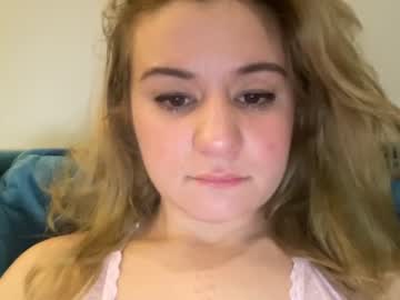 webcam girl internet_famous today image #1924047