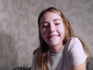 webcam girl liki_smiley today image #195798