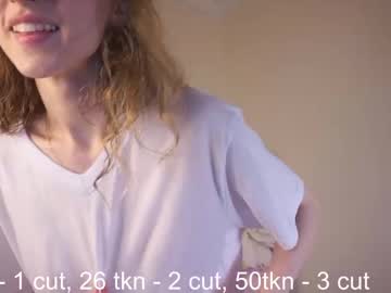 webcam girl monaelin today image #4029587