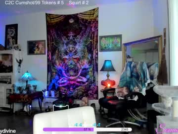 webcam girl sexual_essence today image #3433494