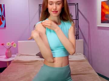 webcam girl lolly_8ella today image #1450322