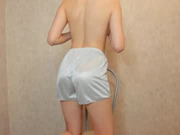 webcam girl krisdimond today image #3591131