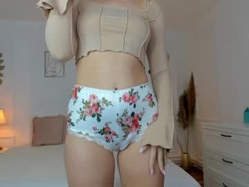webcam girl rennatha21 today image #3754310