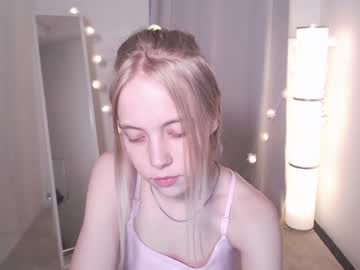 webcam girl appr0ved today image #1415280
