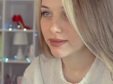 webcam girl mia_milagros today image #1607307