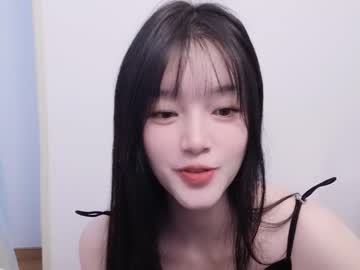 webcam girl tangtang_99 today image #3986954