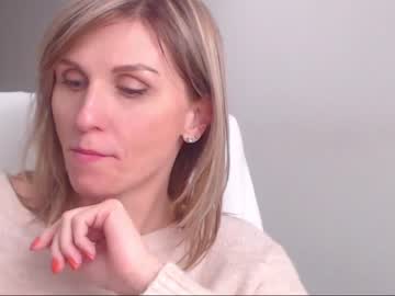 webcam girl lady_ada today image #301784
