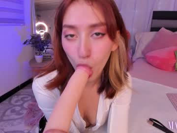 webcam girl maxinegh_ today image #276516