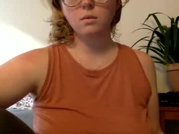 webcam girl tiredwitch today image #2563462
