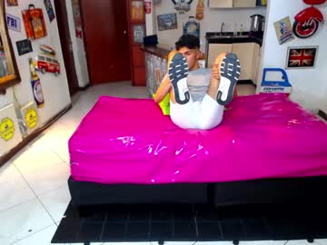 webcam man sextwinksx today image #3806926