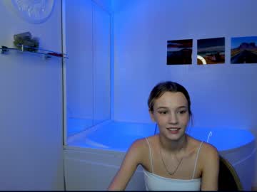 webcam girl xoanetta today image #553663