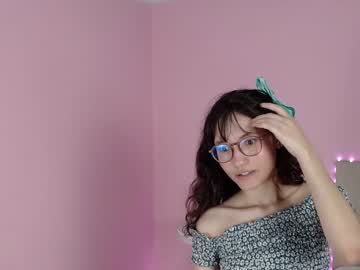 webcam girl little_effy18 today image #1009603