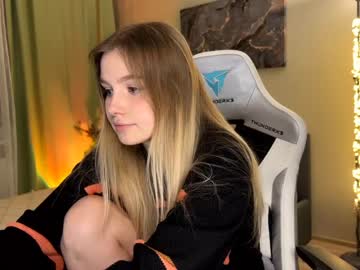 webcam girl cute_siberian_girl today image #3074514