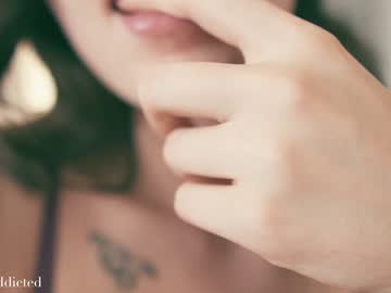 webcam girl auddicted today image #2419596
