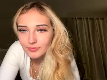 webcam girl therealprincessj today image #4051579