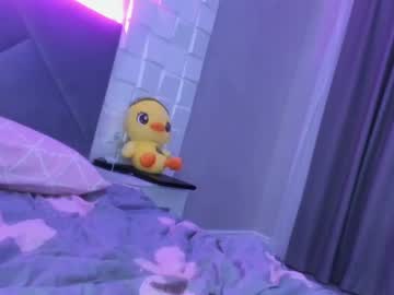 webcam girl meryfoxxx today image #3066916