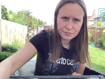 webcam girl eatmypie69 today image #1717553