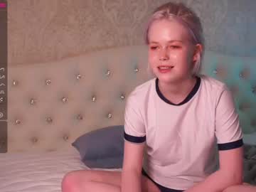 webcam girl white_blond today image #813504