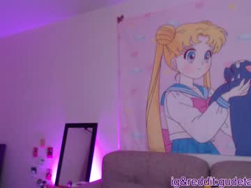webcam girl gudeeetama today image #227172