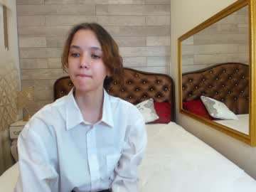 webcam girl lil_stitch today image #2893391