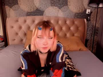 webcam girl crystalreves today image #503554
