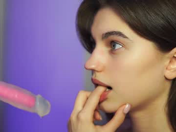 webcam girl hoolybunny today image #1411240