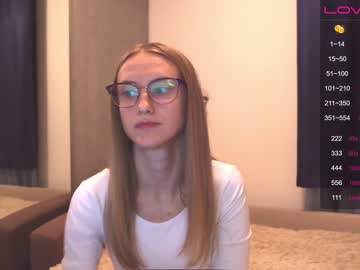 webcam girl angeellina today image #1403207