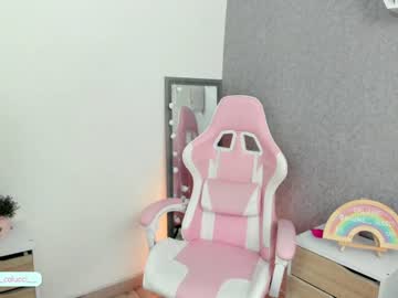 webcam girl pavlovacoluccii_ today image #1496400