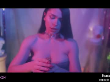webcam girl lucieoude_ today image #1074024