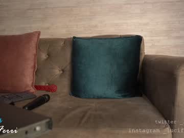 webcam girl lucia_ferri today image #2080326