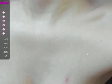 webcam girl urlittlegirl_ today image #1492395