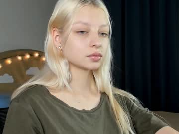 webcam girl icyprincesss today image #252674