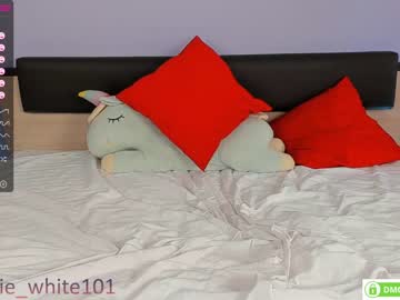 webcam girl foxhilary today image #1983141