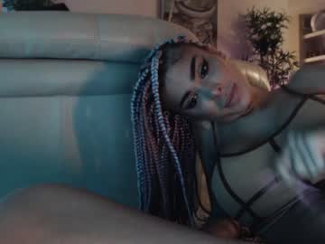 webcam tranny bigdicktrannynicole today image #1212348