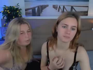 webcam couple _bella_a__ today image #3943527