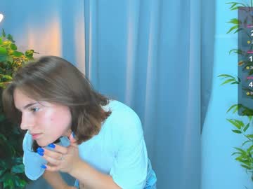 webcam girl edlacranshaw today image #4025275