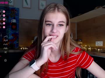 webcam girl mila_cuteee today image #686708