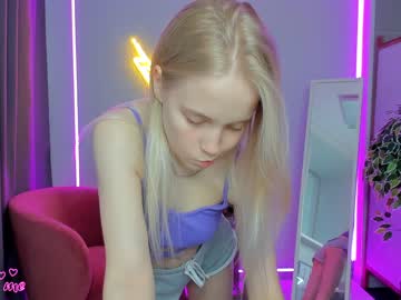 webcam girl appr0ved today image #2046597