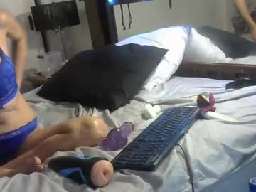 webcam couple ozzykrystal today image #3397314