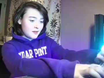 webcam girl bugbi today image #910426