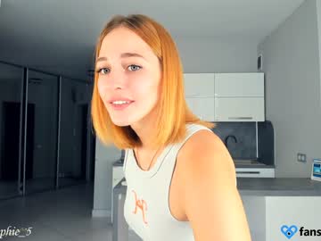 webcam girl sophie_5 today image #2656560