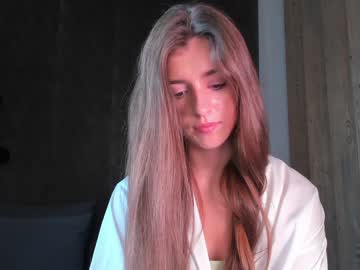 webcam girl coy_amina_ today image #2608534