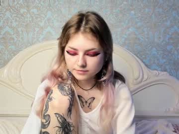 webcam girl lostallice today image #2703851