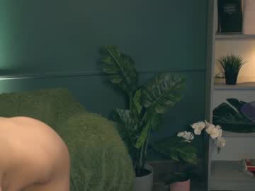 webcam girl lolly_bella_ today image #710167