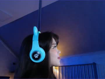 webcam girl juliabeng1 today image #3812135
