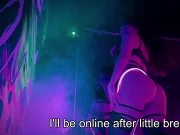webcam girl pinkncrazy today image #2957425