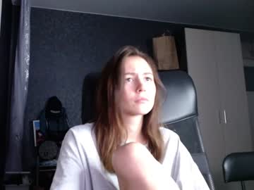 webcam girl valents_cherry today image #15898