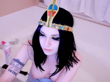 webcam girl runesy today image #2088718