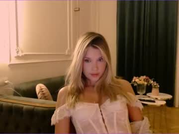 webcam girl bitter_moon today image #3535407