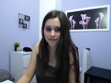 webcam girl camille_iam today image #3454108